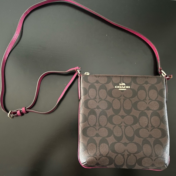 Coach Brown Crossbody Handbag/Purse - Picture 1 of 2